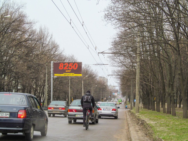 Щит 6x3,  Гвардейцев Широнинцев ул, 59, из центра