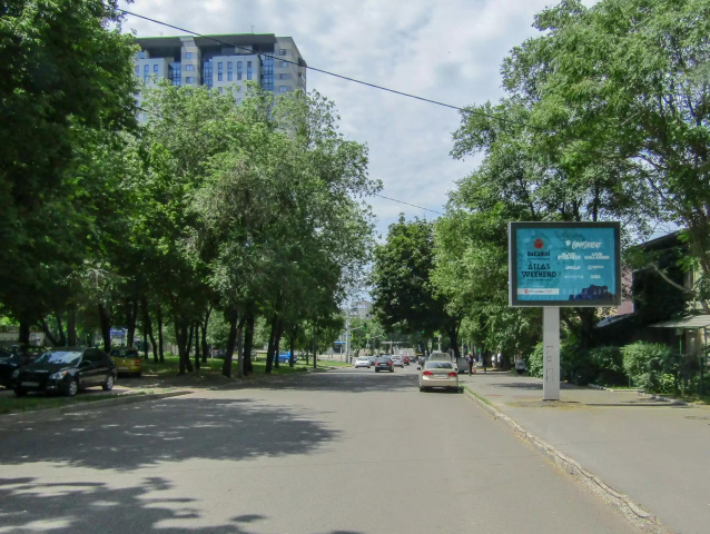 Беклайт 3.14x2.3,  Ульянова, 4