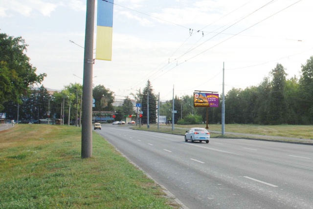 Беклайт 6x3,  Белгородское шоссе, 16, из центра