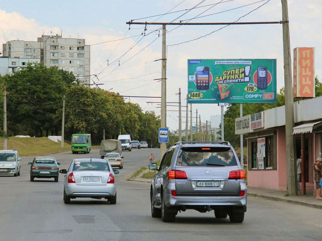 Щит 6x3,  Гвардейцев Широнинцев ул. (напротив дома № 47), из центра