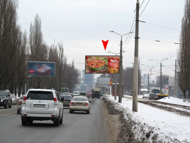 Щит 6x3,  Клочковская ул., напротив дома 228  в центр