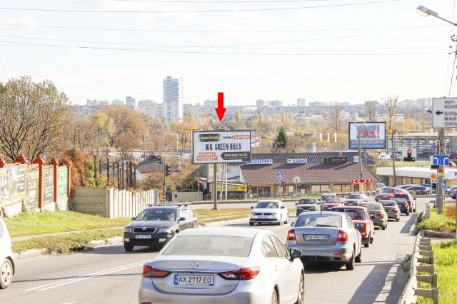 Призма 6x3,  Жилярди ул. - Ковпака Сидора ул., в центр, VIP