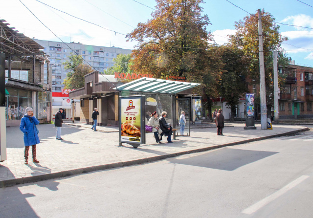 Зупинка 1.2x1.8,  Деревянко ул., 38-А (остановка "ул. Новопрудная")