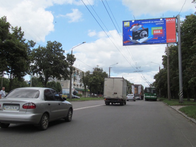 Щит 6x3,  Александровский пр-т., 112, из центра