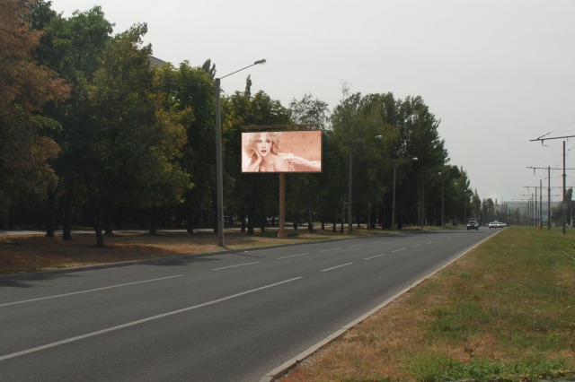 Щит 6x3,  Победы пр-т, 56, в центр