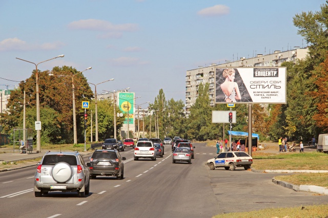 Щит 6x3,  Академика Павлова ул., 130-Б, из центра (ост. Пешкова)