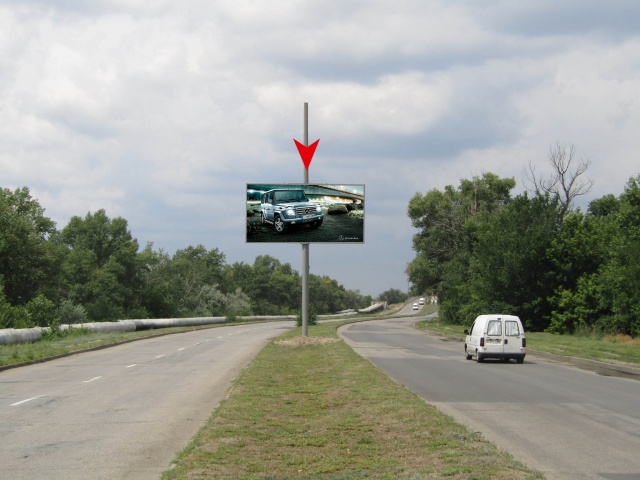 Щит 5.9x2.9, Усть Самарский мост - Томская ул., перед мостом, направление на ж/м Солнечный Щит 5.9x2.9, Усть Самарский мост - Томская ул., перед мостом, направление на ж/м Солнечный